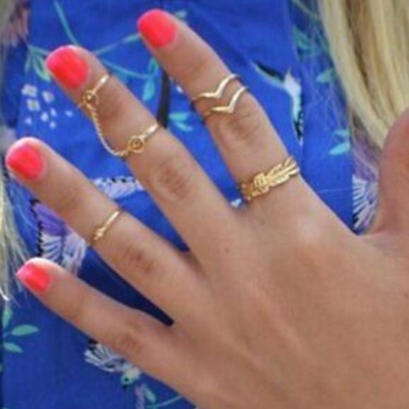 Jewelry - Free Spirit🍍Boho Chic🍍6 Piece Ring Set